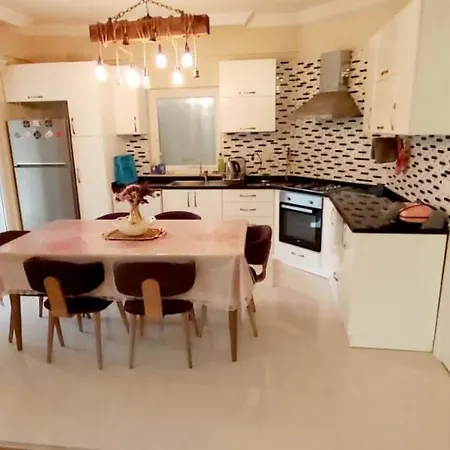 Joure Villa Sapanca Vila